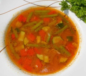 Gemüsesuppe