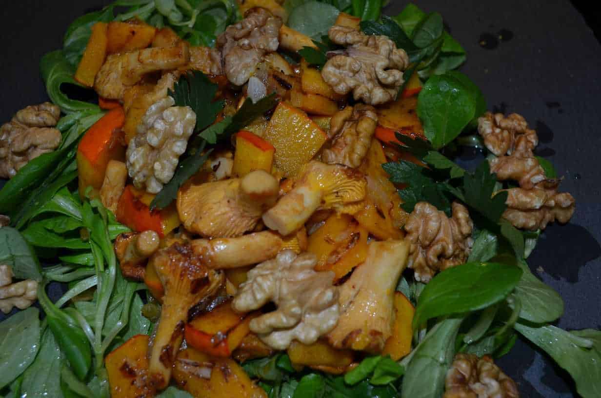 Herbstsalat mit Kürbis und Eierschwämmli - weight-fighters.com