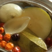 Zucchetti eingelegt