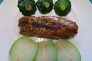 Lamm mit Chayote und Kürbiszucchetti