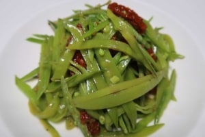 Kefen Dörrtomaten Salat