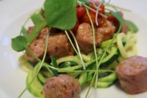 Zucchettinudeln mit Luganiche