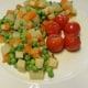 Gemüseeintopf mit geschmolzenen Tomaten