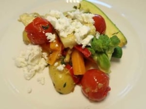 Gemüseteller mit Zitronenfeta