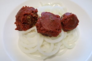 Kohlrabispaghetti mit Polpette