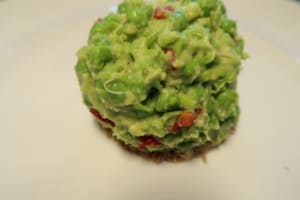 Erbsen Avocado Tartar