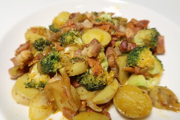Kartoffel Broccoli Speck Eintopf