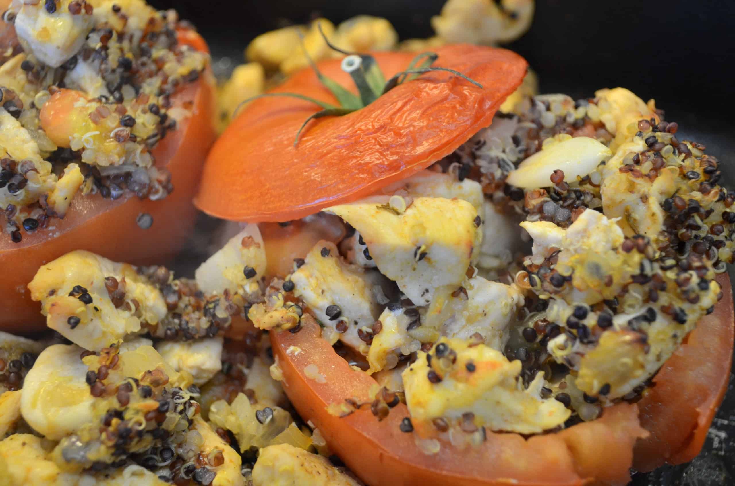 Gefüllte Tomate mit Quinoah und Poulet - weight-fighters.com