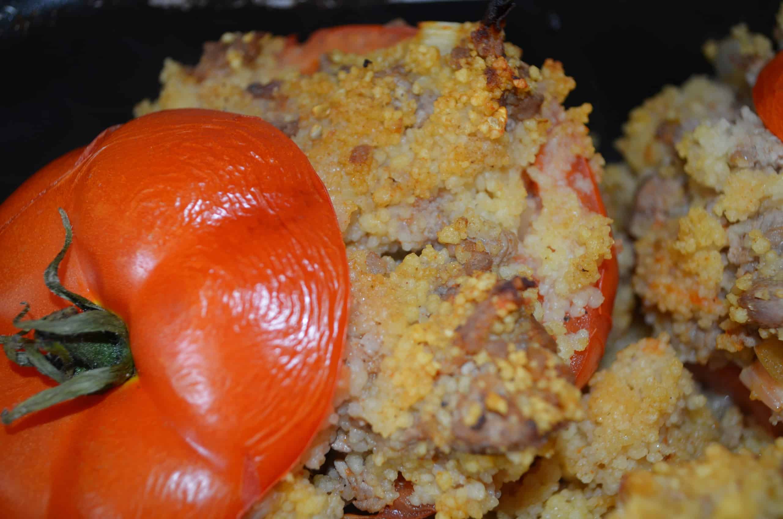 Gefüllte Tomate mit Couscous und Hackfleisch - weight-fighters.com