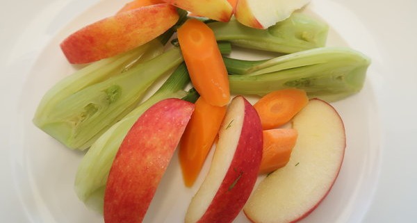Fenchel Karotten Apfel Salat